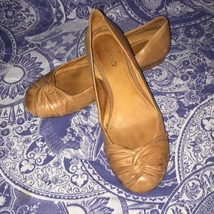 Aldo flats size 40